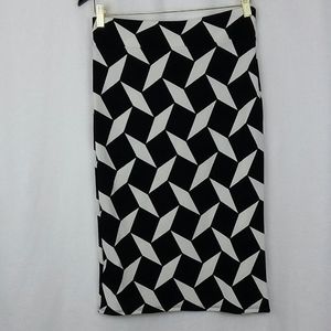 42 Pops Black & White Geo Print Body Con Skirt